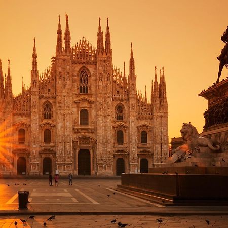The Green Oriental; Gem In The Duomo City Center Apartment Milan Luaran gambar