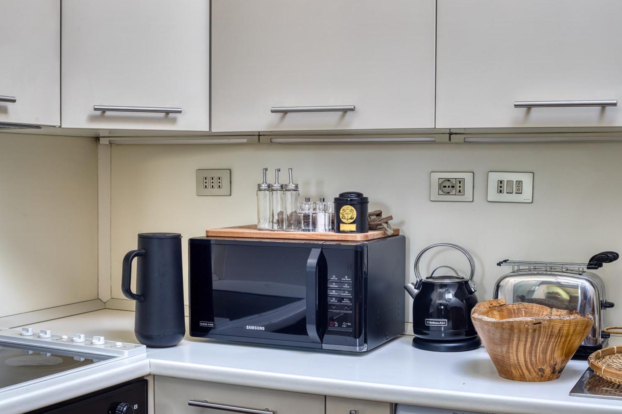 The Green Oriental; Gem In The Duomo City Center Apartment Milan Luaran gambar